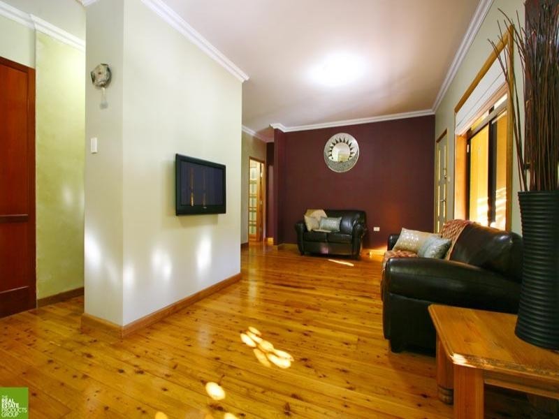 1 Chalmers Street, Balgownie NSW 2519