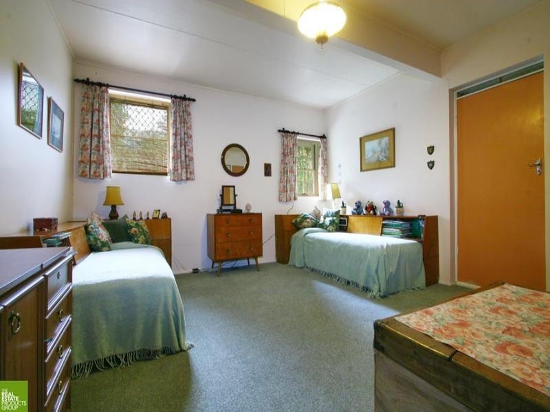 5 Dumfries Avenue, Mount Ousley NSW 2519