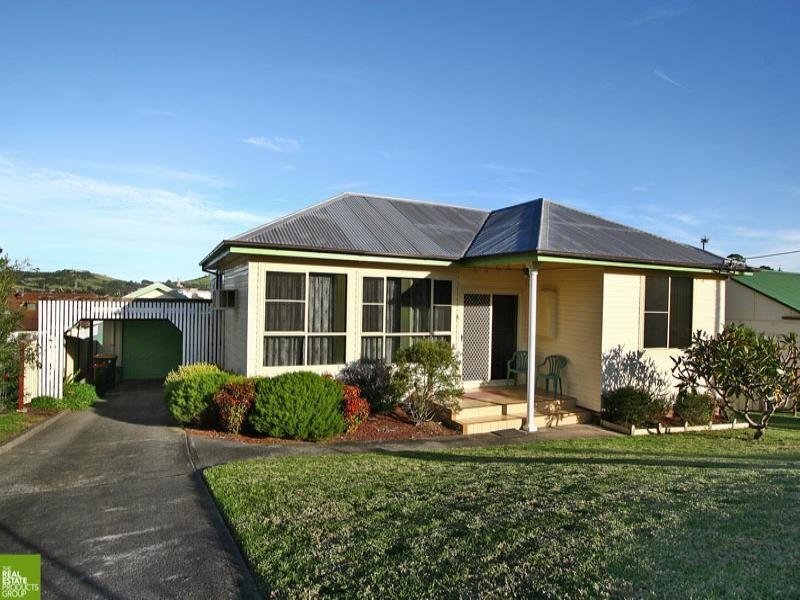 107 Albert Street, Unanderra NSW 2526