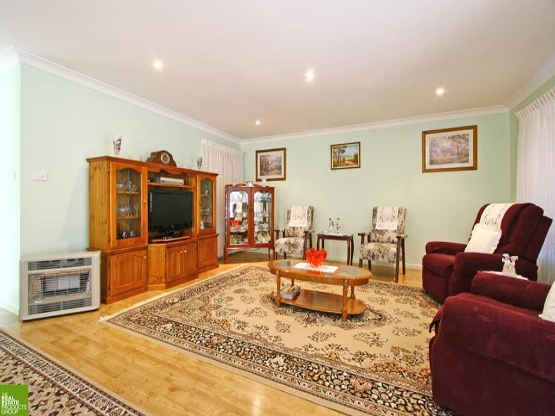 14 Ashmore Place, Kanahooka NSW 2530