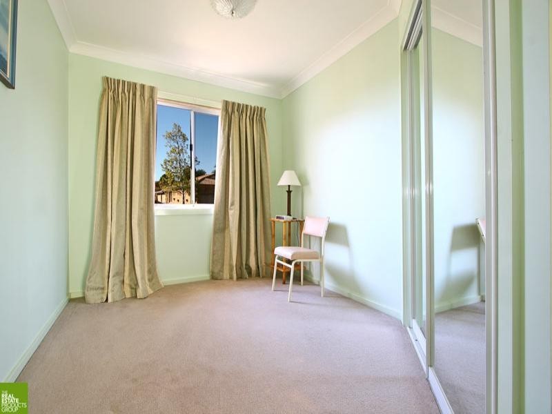 14 Ashmore Place, Kanahooka NSW 2530