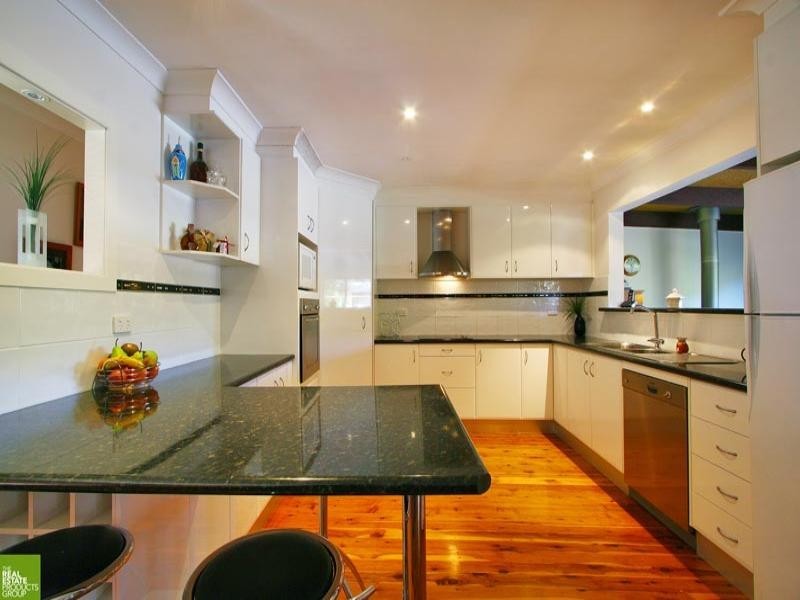 Farmborough Heights NSW 2526