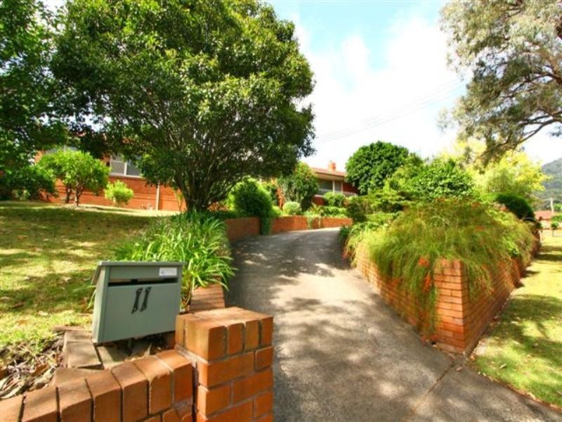 11-13 Bellebrae Avenue, Mount Ousley NSW 2519