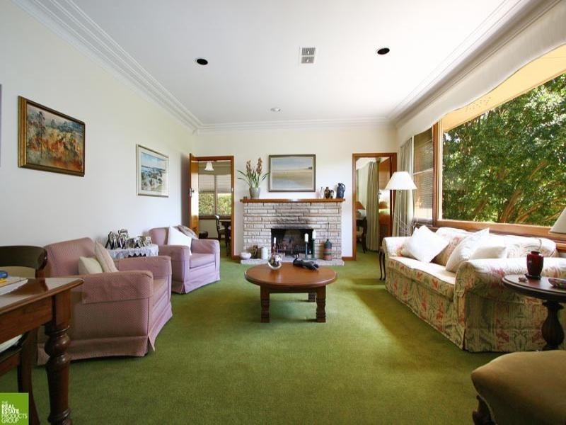 11-13 Bellebrae Avenue, Mount Ousley NSW 2519