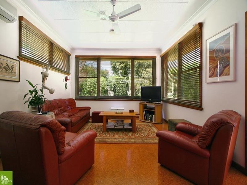 11-13 Bellebrae Avenue, Mount Ousley NSW 2519