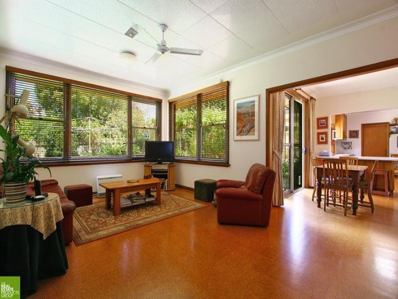 11-13 Bellebrae Avenue, Mount Ousley NSW 2519