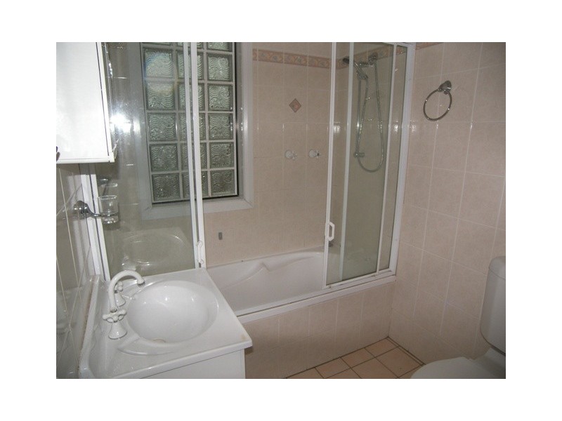 1 Karmal Street, Berkeley NSW 2506