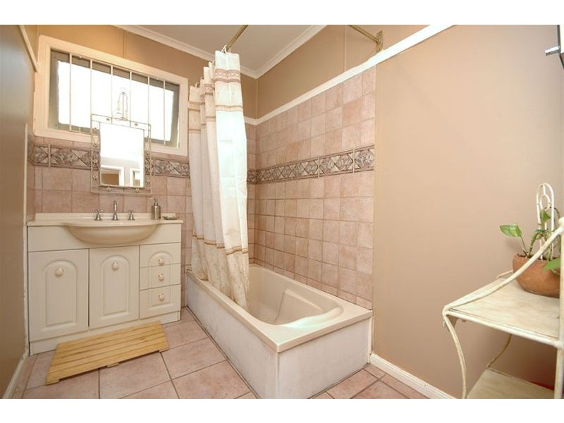 4 Kawana Street, Archerfield QLD 4108