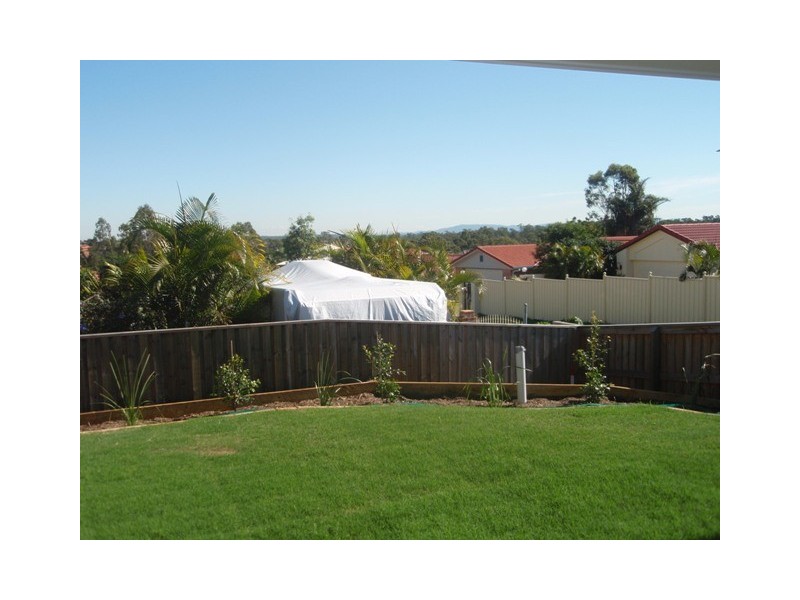 24 Larapinta Circuit, Parkinson QLD 4115
