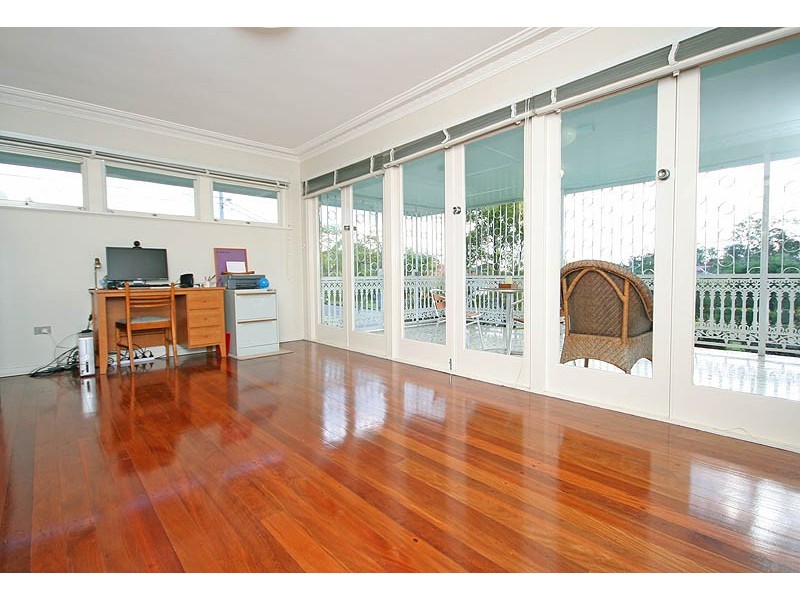 20 Garioch Street, Tarragindi QLD 4121