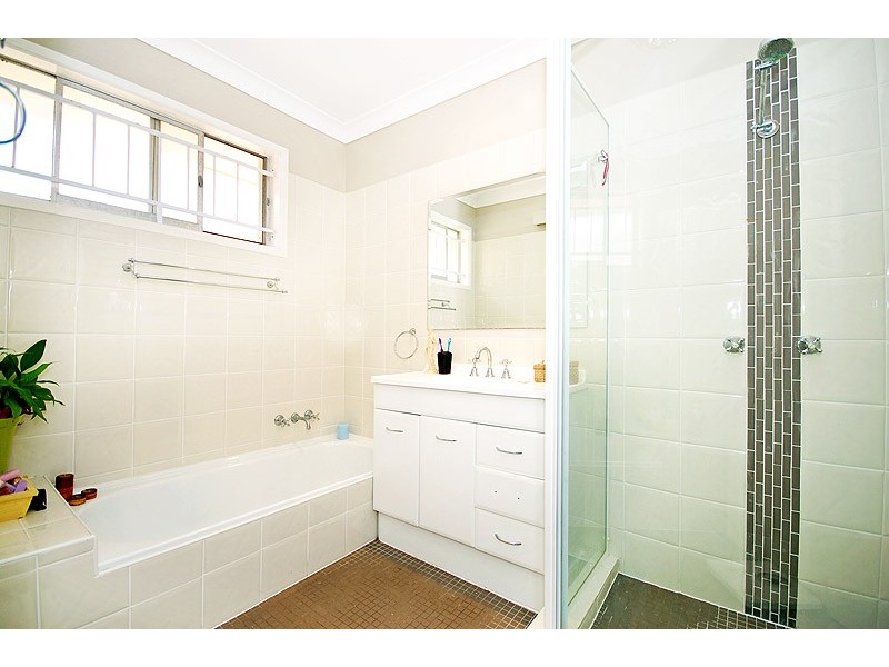 99 Barmore Street, Tarragindi QLD 4121