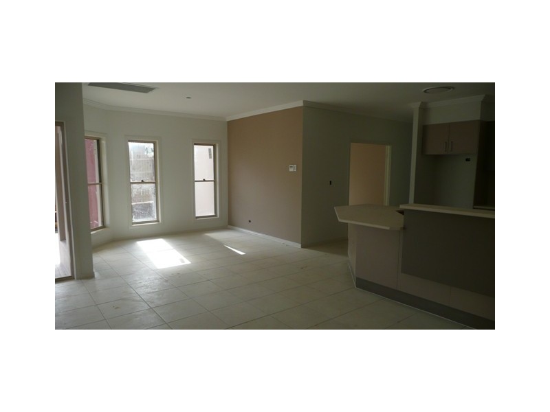 28 Ayesha Place, Calamvale QLD 4116