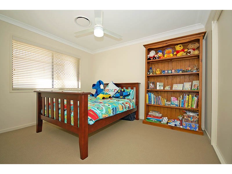 26 Nabeel Place, Calamvale QLD 4116