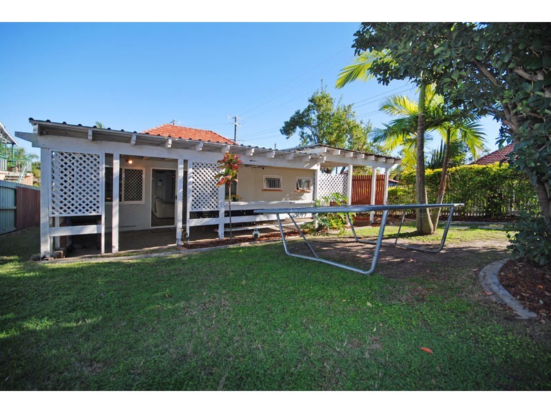 90 Forest Street, Moorooka QLD 4105