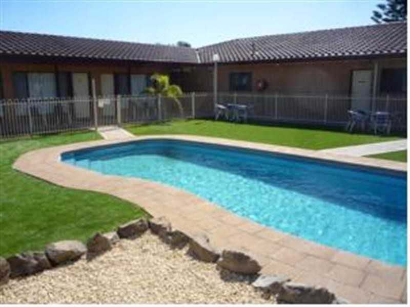 1 Marine Parade, Kingston Se SA 5275