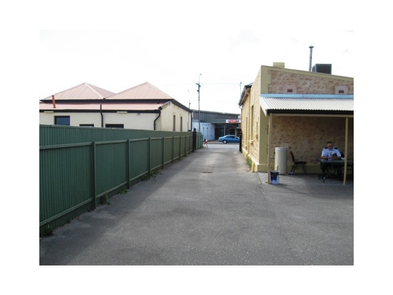 102 South Road, West Hindmarsh SA 5007