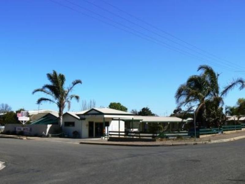 4 Le Messurier Street, Murray Bridge SA 5253
