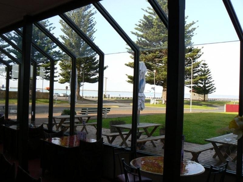 3 Railway Terrace, Beachport SA 5280