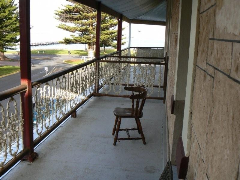 3 Railway Terrace, Beachport SA 5280