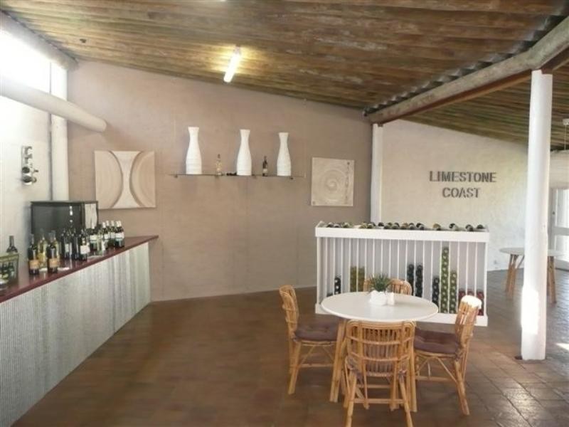 6 Princes Highway, Kingston Se SA 5275