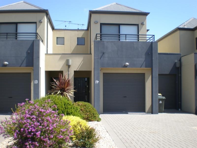 Townhouse 14 St Andrews Boulevard, Normanville SA 5204