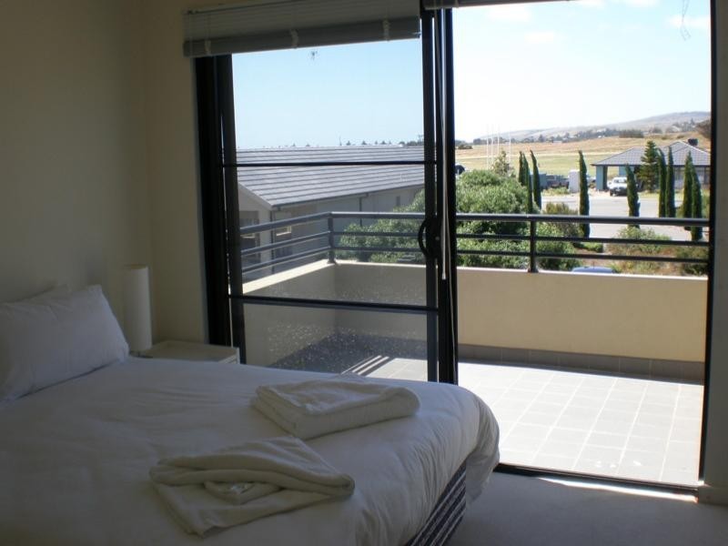 Townhouse 14 St Andrews Boulevard, Normanville SA 5204