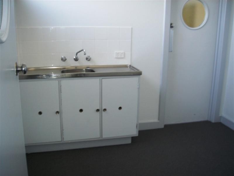 500 Port Road, Welland SA 5007