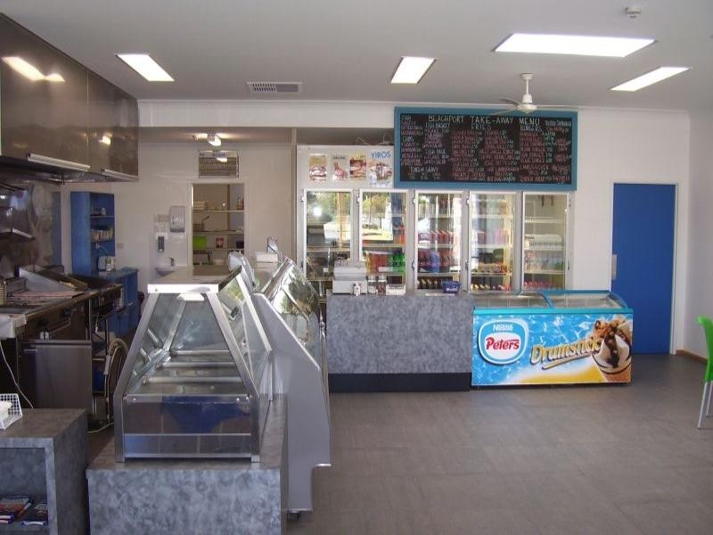 18 Railway Terrace, Beachport SA 5280