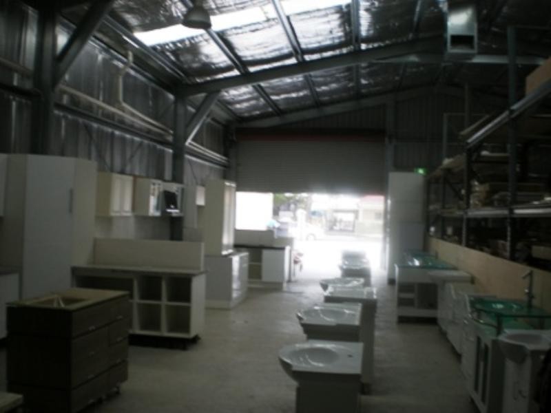 2 Penley Avenue, Wingfield SA 5013