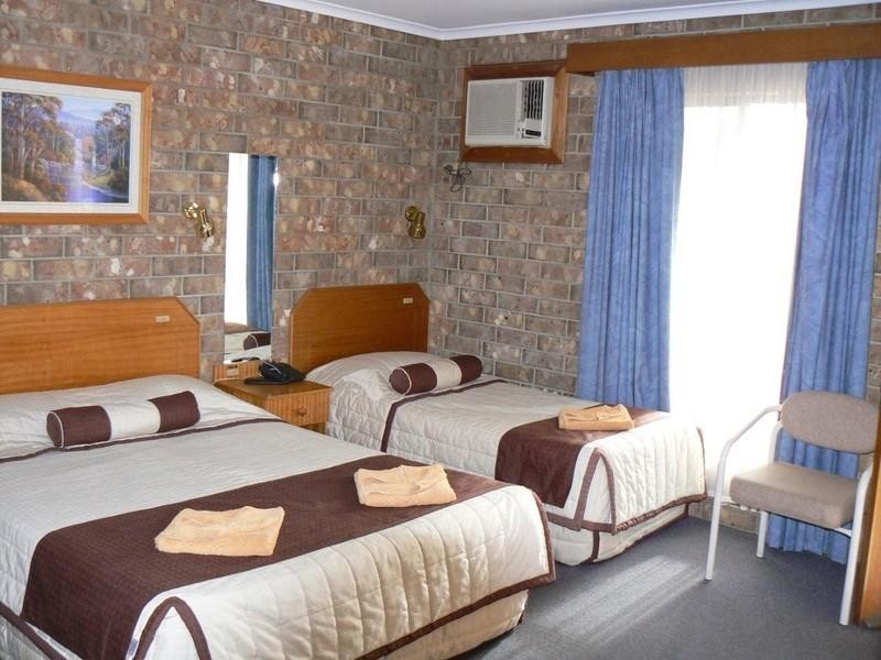 210 Renmark Avenue, Renmark SA 5341