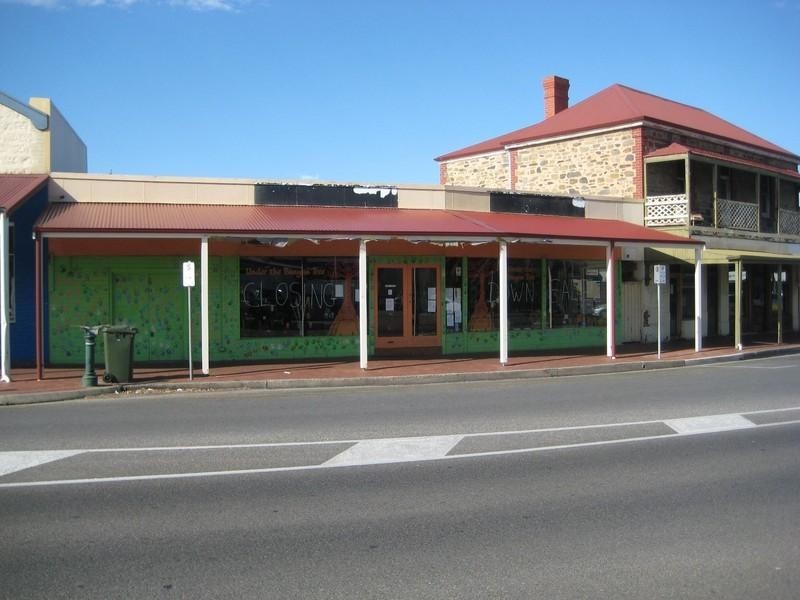 21 Albert Place, Victor Harbor SA 5211