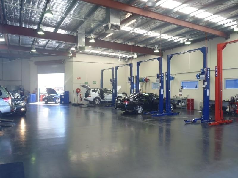 8 Hampton Road, Keswick SA 5035