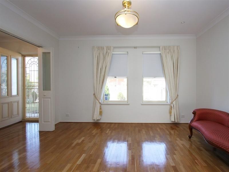 6 Dillon Court, Brompton SA 5007