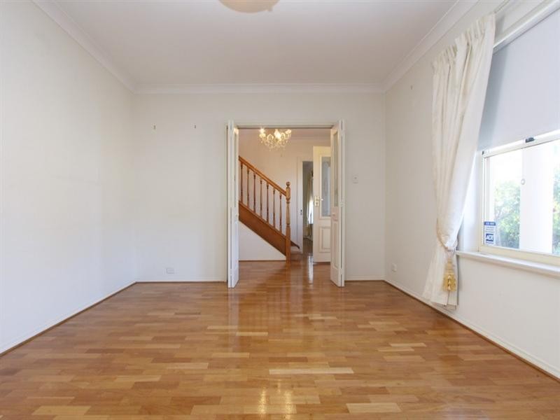 6 Dillon Court, Brompton SA 5007