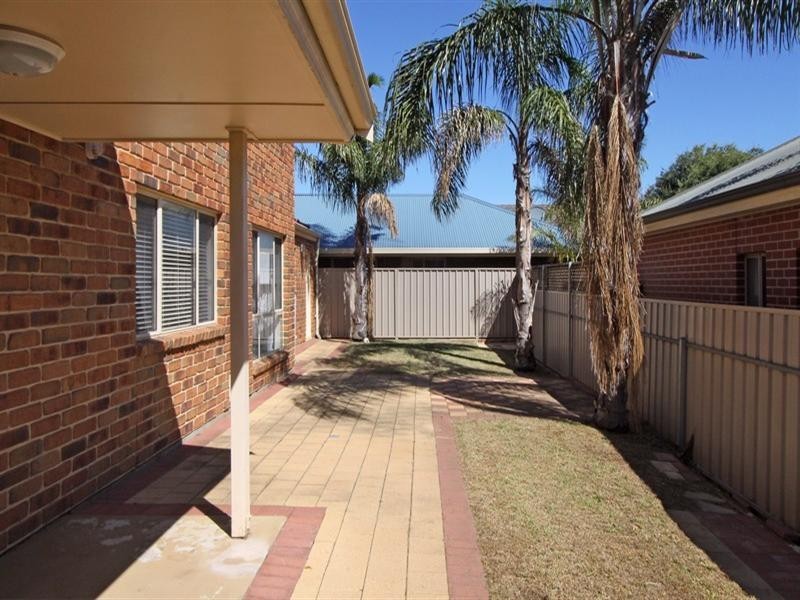 6 Dillon Court, Brompton SA 5007