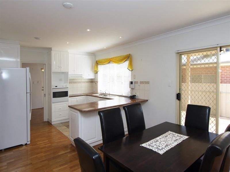 6 Dillon Court, Brompton SA 5007