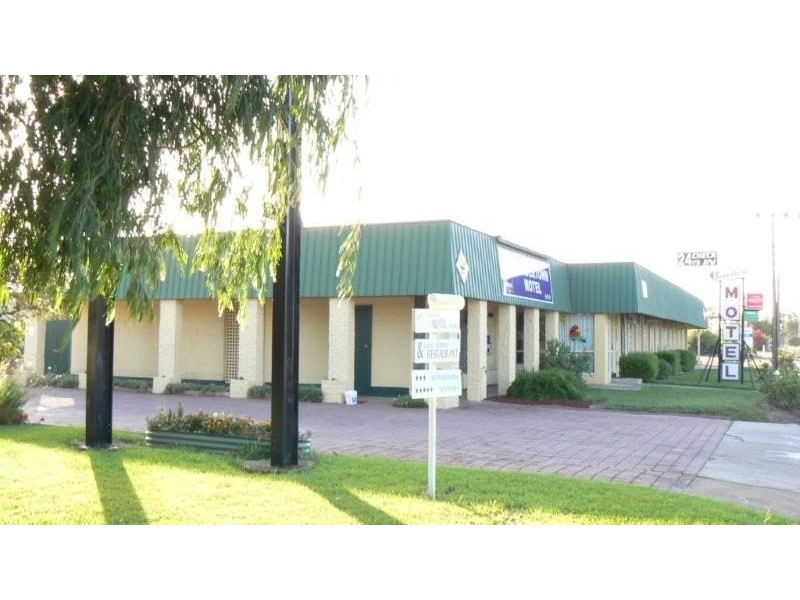 25 Dukes Highway, Bordertown SA 5268