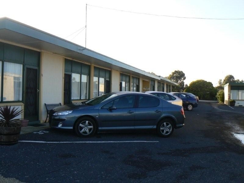 25 Dukes Highway, Bordertown SA 5268