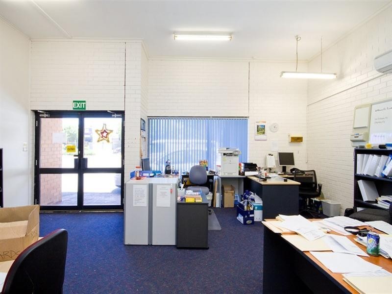 21(a) Nelson, Stepney SA 5069