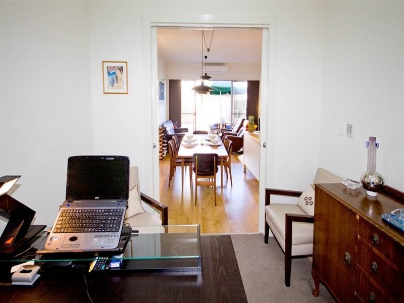 10 Wentworth Street, Mawson Lakes SA 5095