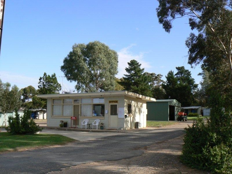 315 Old Adelaide Road, Murray Bridge SA 5253