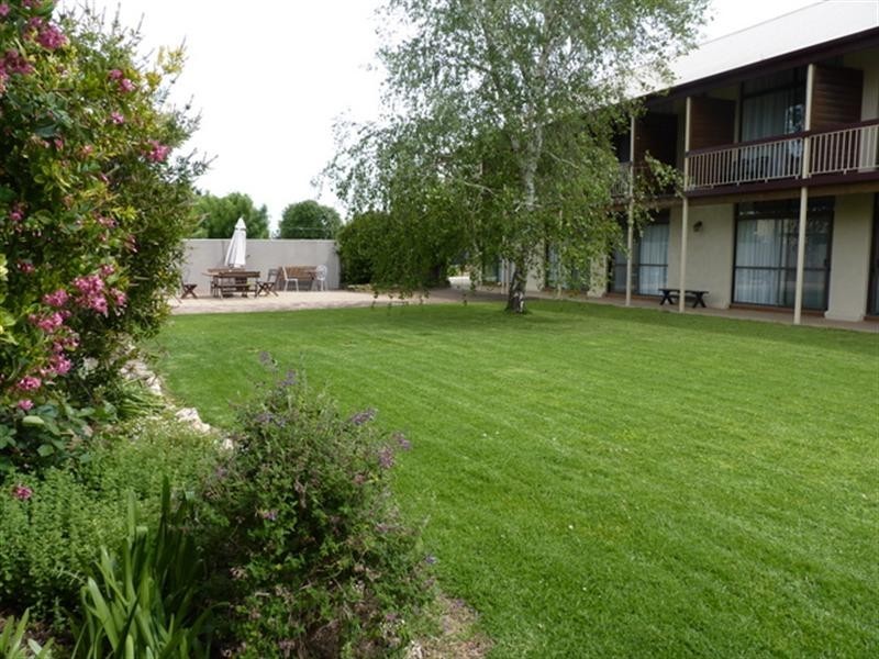 114 Church Street, Penola SA 5277