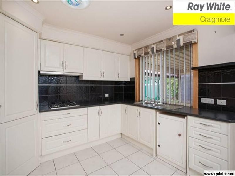 50 Bagalowie Crescent, Smithfield SA 5114