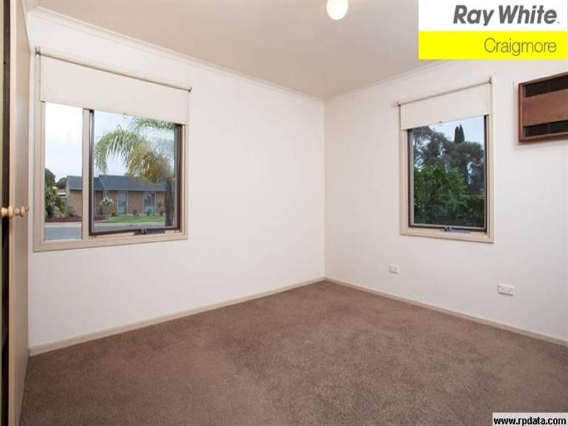 50 Bagalowie Crescent, Smithfield SA 5114