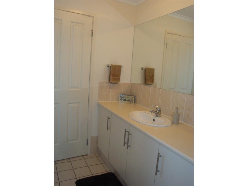 6 Gino Drive, Blakeview SA 5114