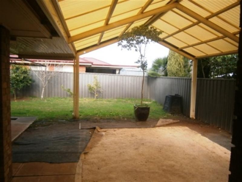 10 Cinnamon Grove, Blakeview SA 5114
