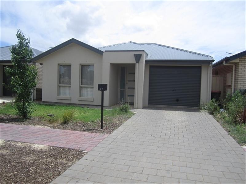 37 Graeber Road, Smithfield SA 5114
