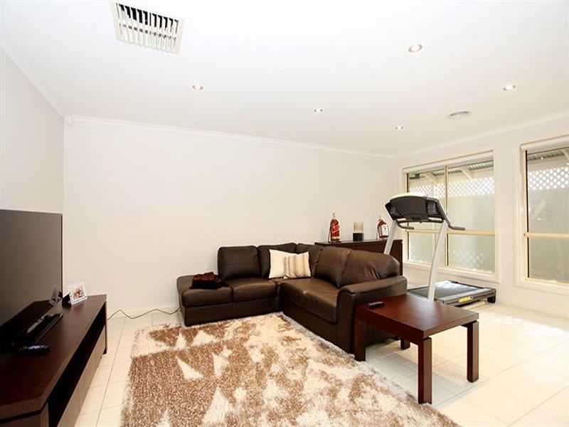 39 Charlotte Drive, Paralowie SA 5108