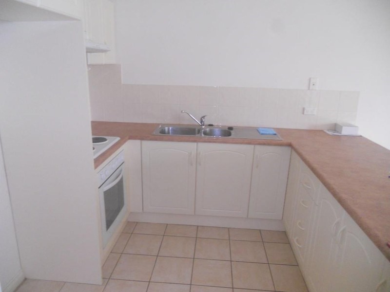 2/33 Hazel Road, Salisbury East SA 5109