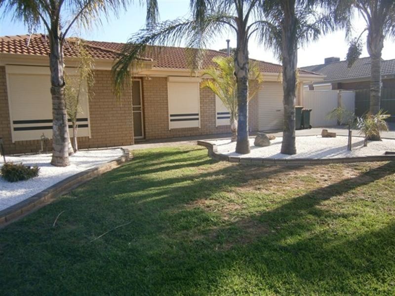 25 Insignia Avenue, Andrews Farm SA 5114